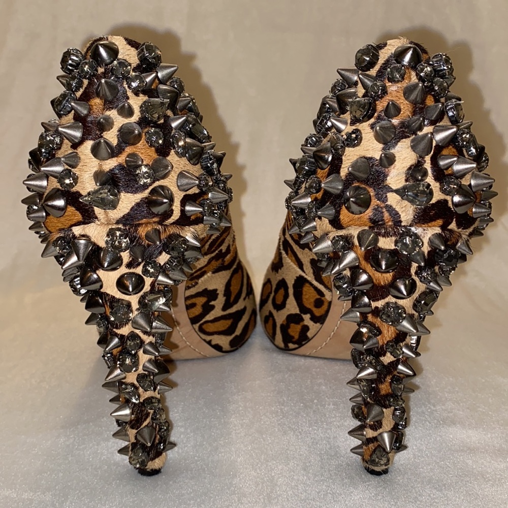 Leopard ‘Lorissa’ studded heels size 9